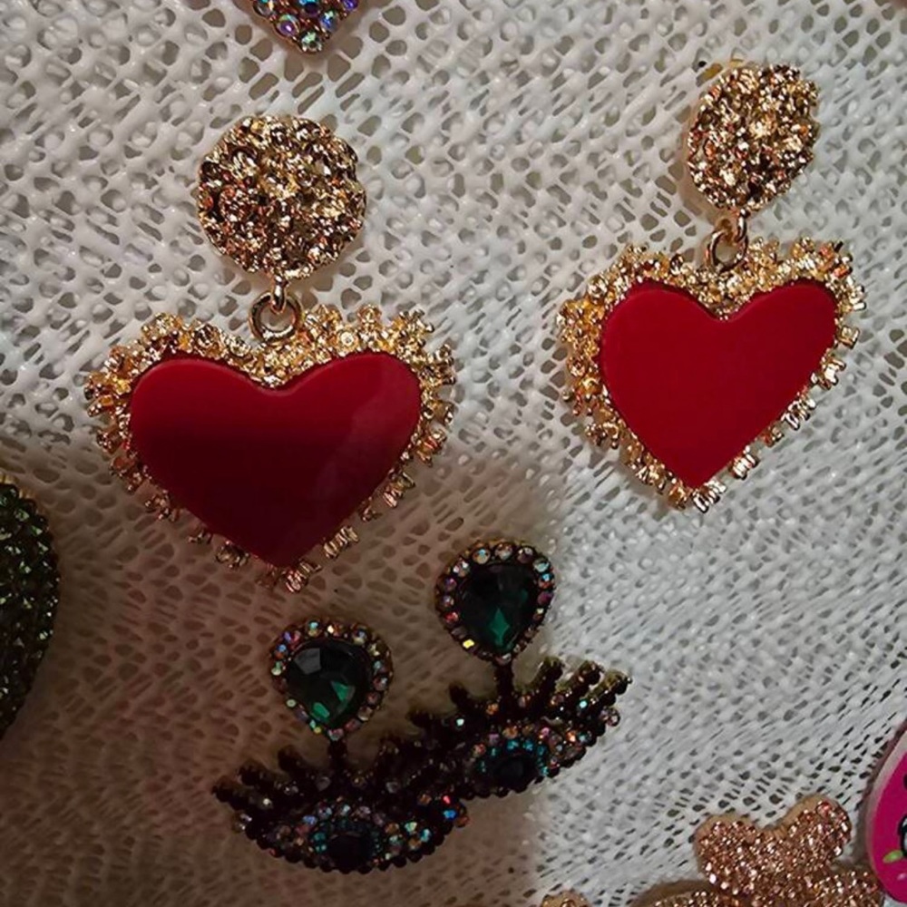 Earrings - Picture 5 of 6